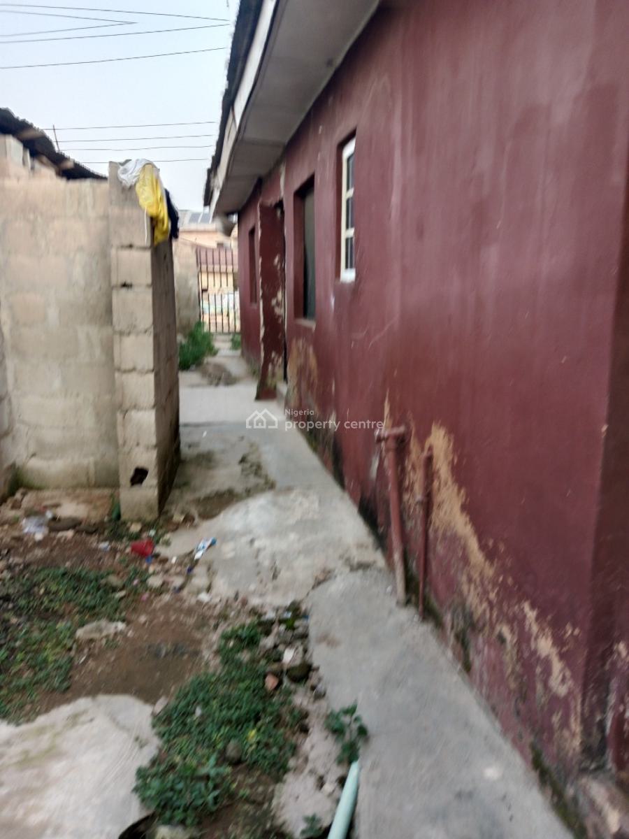 Bungalow, Pearl Academy School Junction, Victory Estate Junction, Magboro, Ogun, Mini Flat (room and Parlour) for Sale
