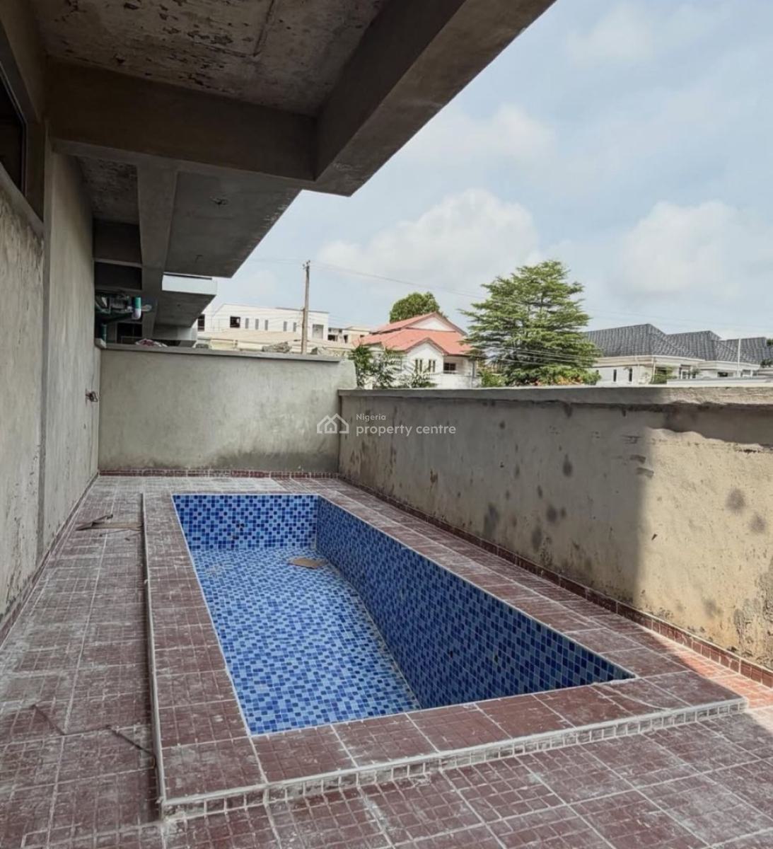 Luxury 2 Bedroom Apartment with Swimming in The Heart of Lekki Phase 1, Off Admiralty, Lekki Phase 1, Lekki, Lagos, Flat / Apartment for Rent