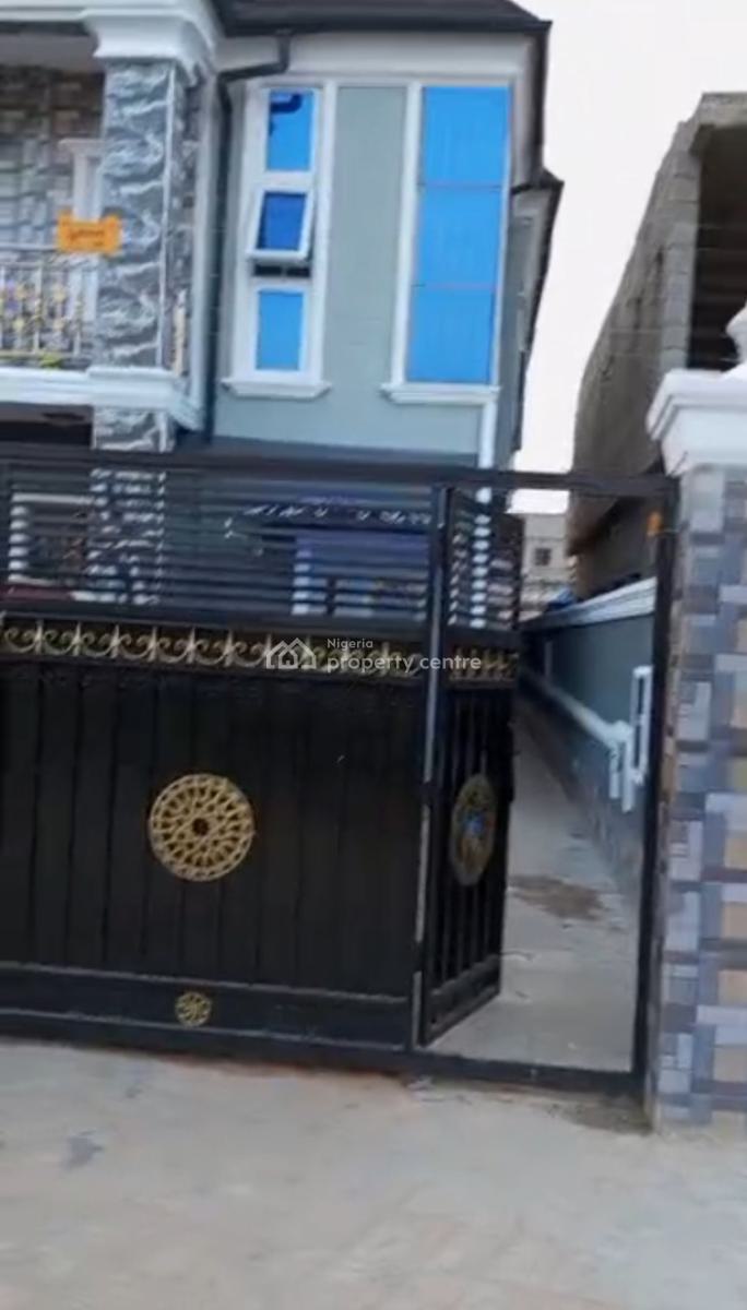 5 Bedrooms, Aboru, Iyana-ipaja, Alimosho, Lagos, House for Sale