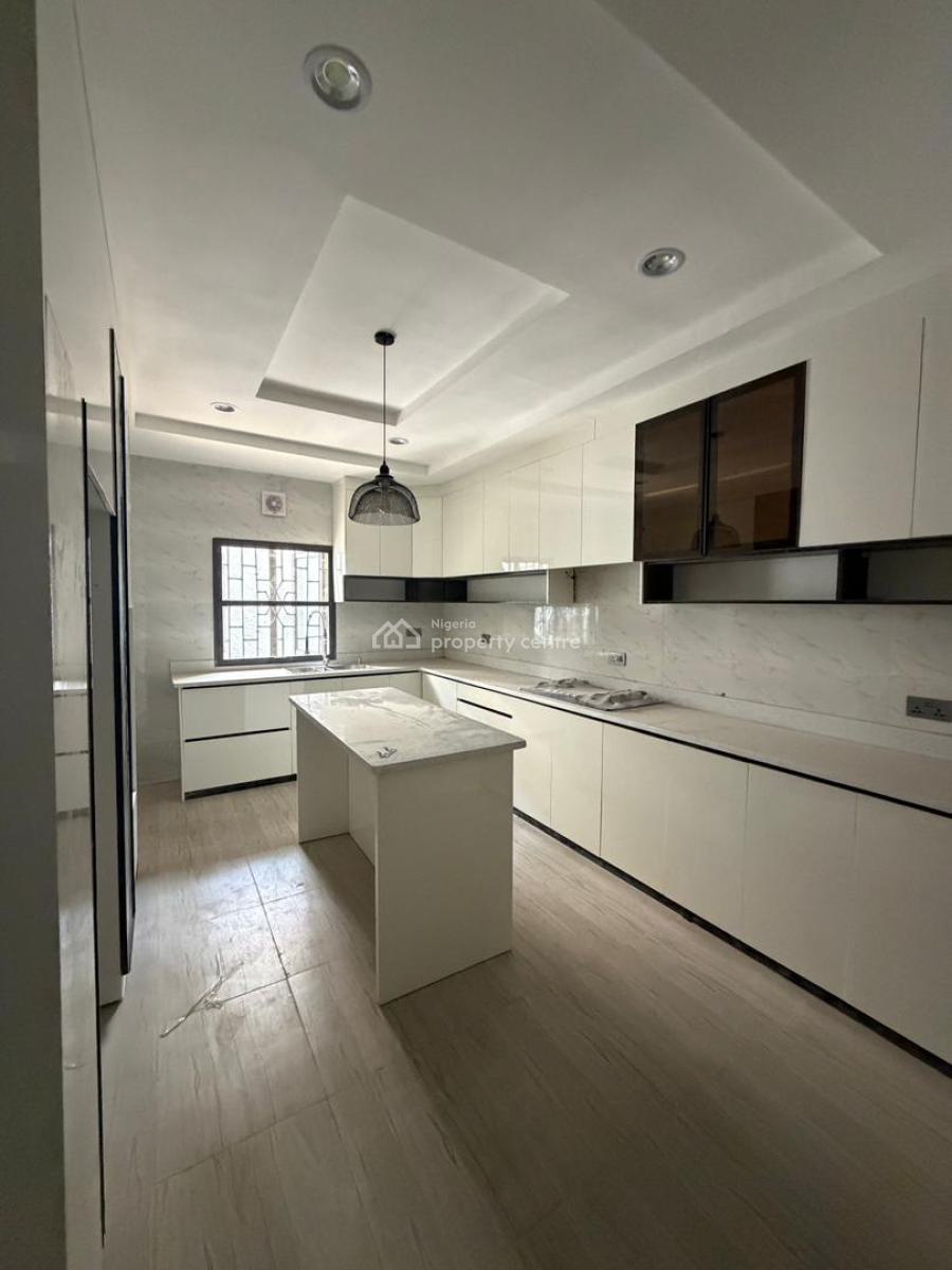 Spacious and Tastefully Finished 4 Bedroom Terrace, Guzape District, Abuja, Terraced Duplex for Sale