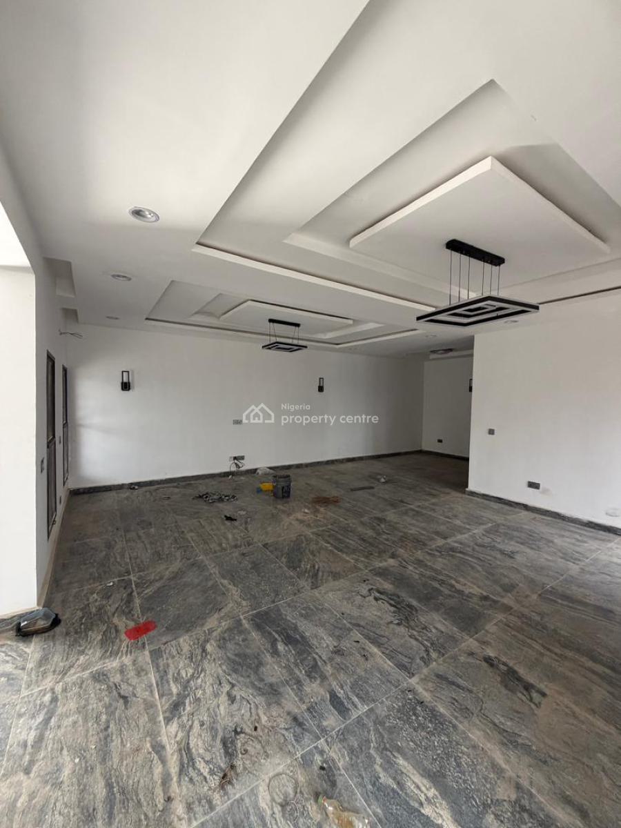 Spacious and Tastefully Finished 4 Bedroom Terrace, Guzape District, Abuja, Terraced Duplex for Sale