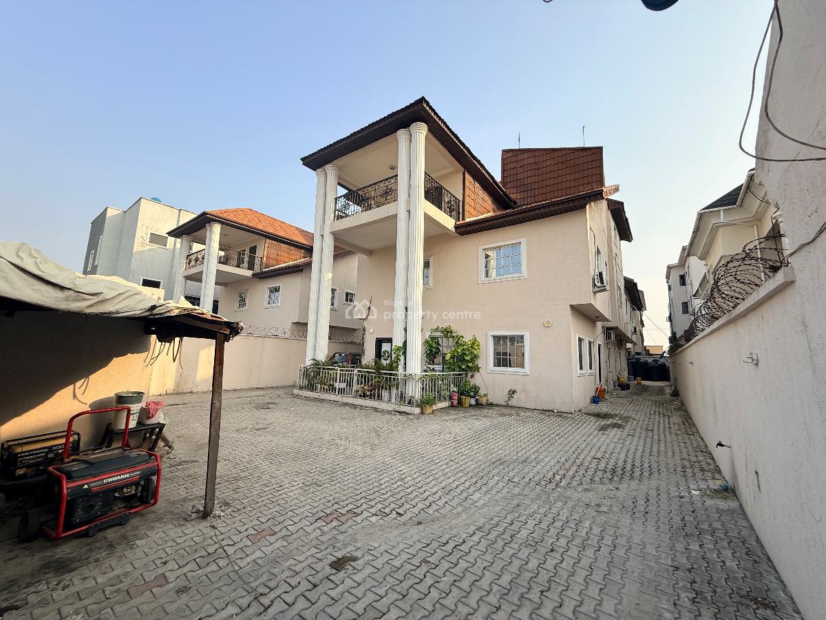 Spacious 2-bedroom Apartment, Lekki Phase 1, Lekki, Lagos, Flat / Apartment for Rent