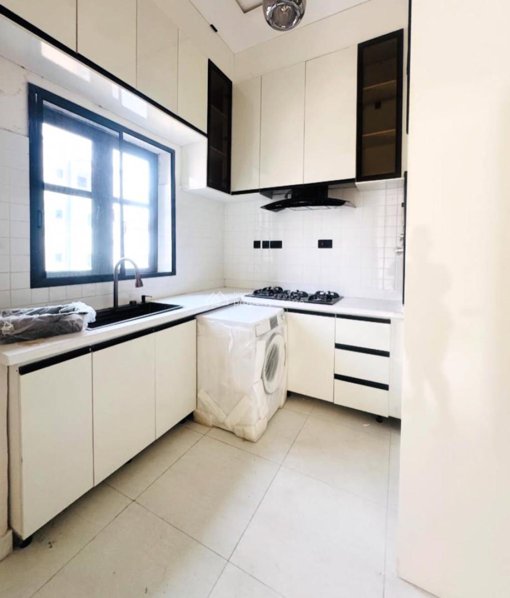 Newly Built 2 Bedroom Fully Fitted Apartment at Lekki, Lekki Phase 1, Lekki, Lagos, Flat / Apartment for Rent