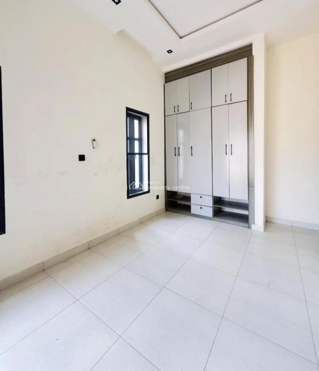 Newly Built 2 Bedroom Fully Fitted Apartment at Lekki, Lekki Phase 1, Lekki, Lagos, Flat / Apartment for Rent