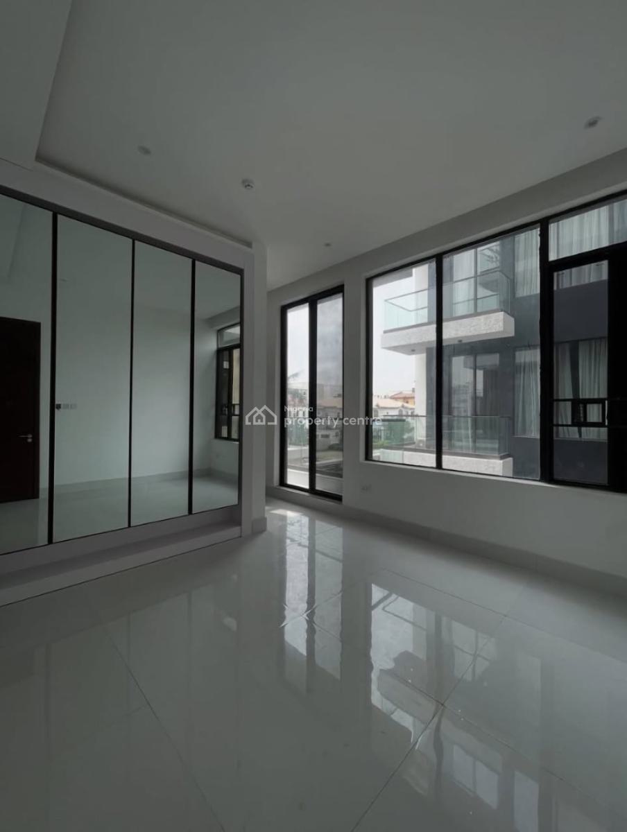 Brand New 3 Bedroom Apartment, Off Admiralty Way, Lekki Phase 1, Lekki, Lagos, Flat / Apartment for Rent