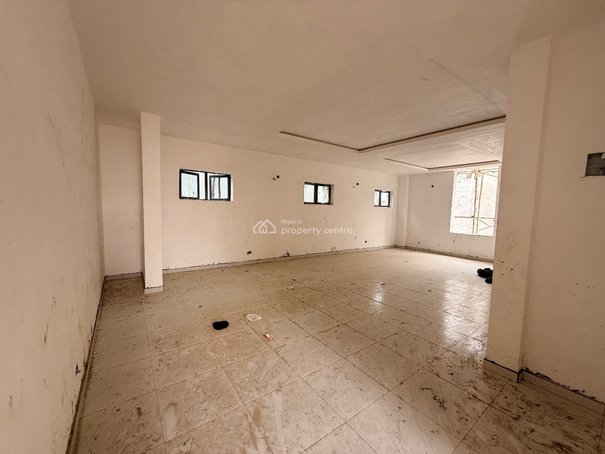 Prime Commercial Mall Spaces on a Busy Road, Lekki Phase 1, Lekki, Lagos, Plaza / Complex / Mall for Rent