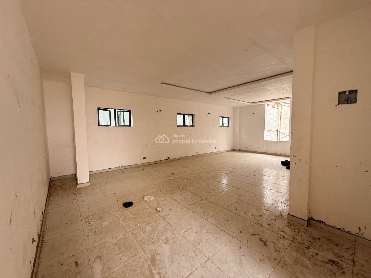 Prime Commercial Mall Spaces on a Busy Road, Lekki Phase 1, Lekki, Lagos, Plaza / Complex / Mall for Rent