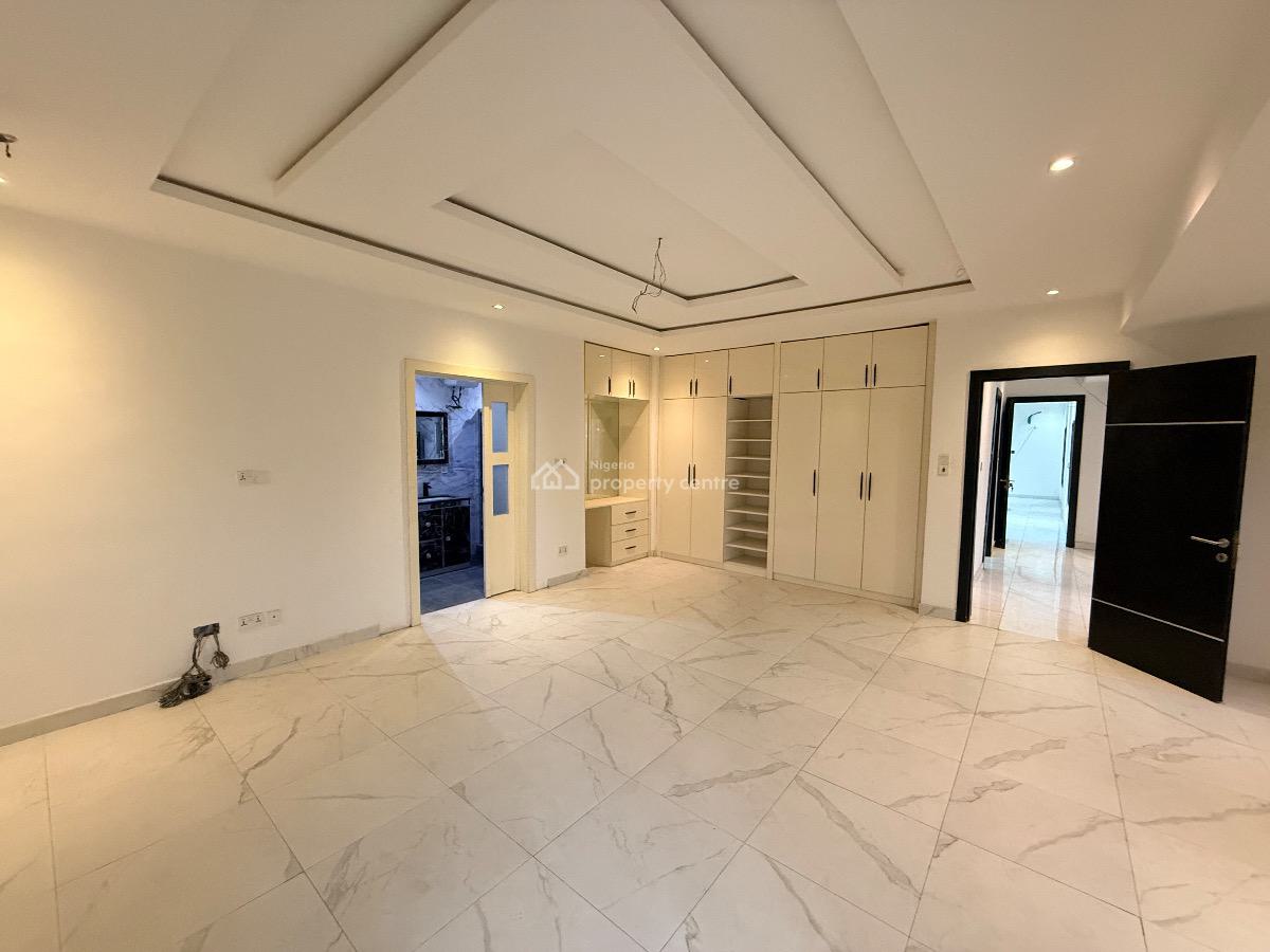 Fully Furnished 5-bedroom Detached House  with Pool and Bq, Lekki Phase 1, Lekki, Lagos, Detached Duplex for Rent