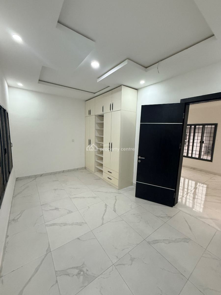 Fully Furnished 5-bedroom Detached House  with Pool and Bq, Lekki Phase 1, Lekki, Lagos, Detached Duplex for Rent