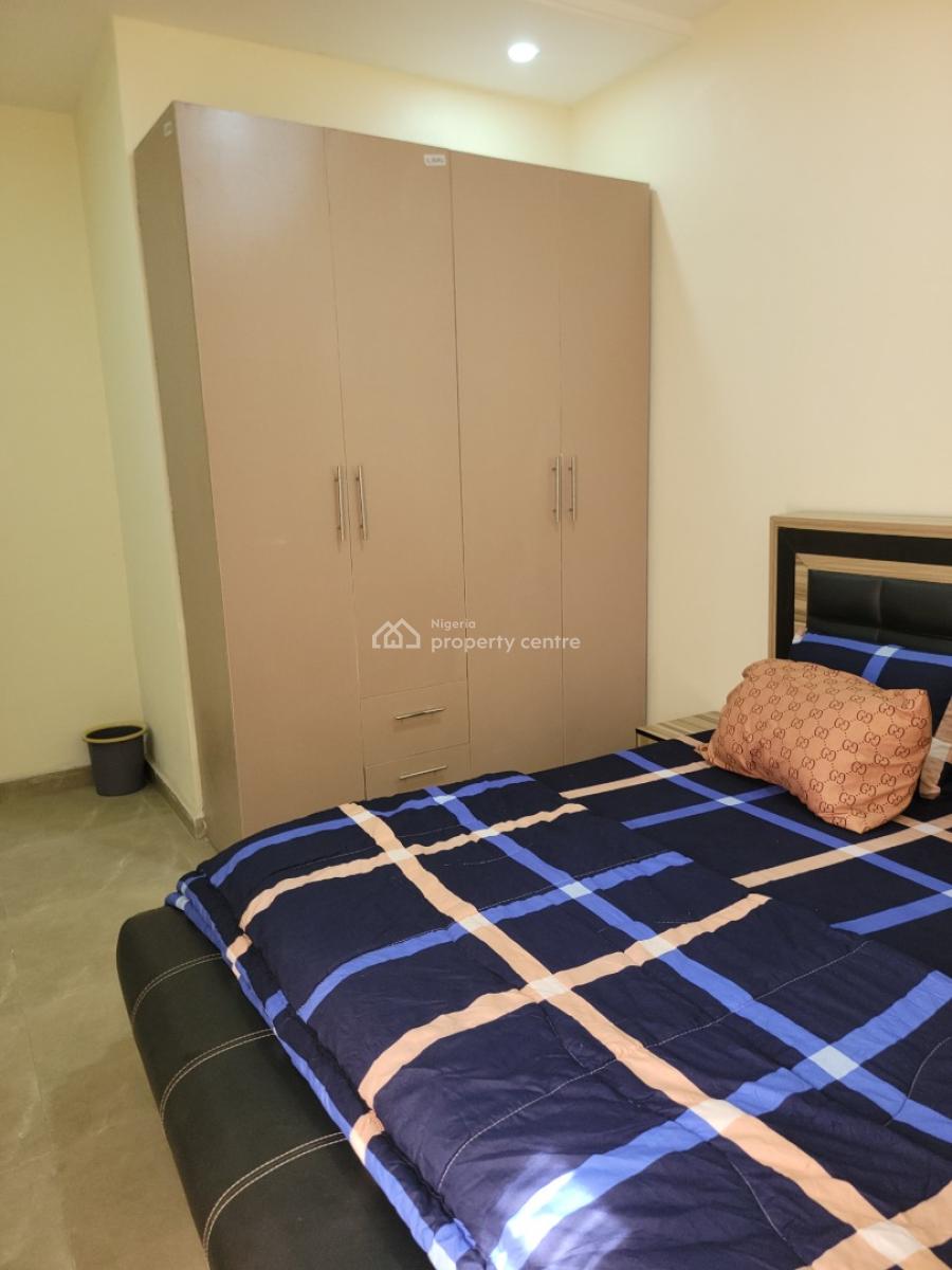Luxury 3-bedroom Apartment with Excellent Furnishing, Mobolaji Bank Anthony Way, Ikeja, Lagos, Flat / Apartment Short Let