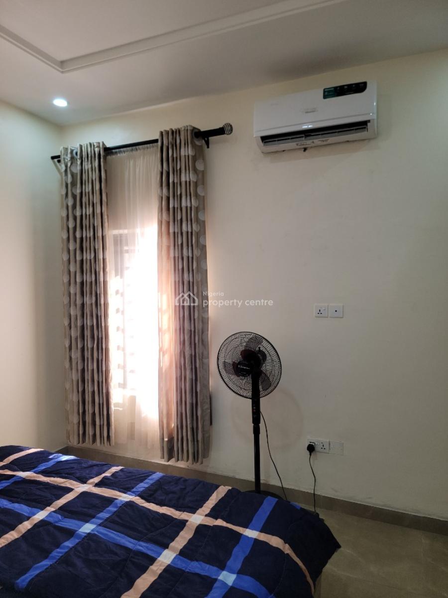 Luxury 3-bedroom Apartment with Excellent Furnishing, Mobolaji Bank Anthony Way, Ikeja, Lagos, Flat / Apartment Short Let