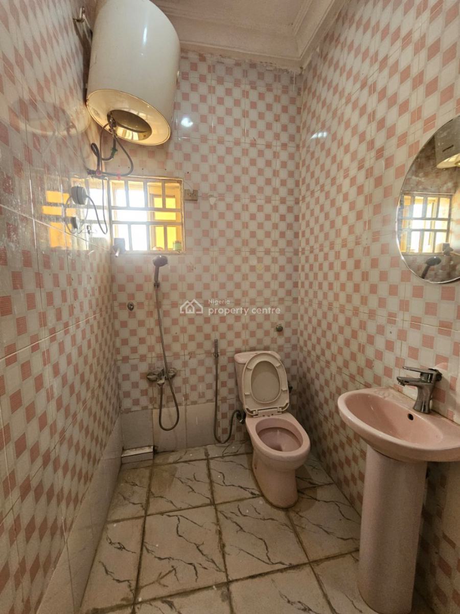 Super Clean 2 Bedroom Flat in a Serene and Secured Location, By Grand Pela Hotel, Durumi, Abuja, Flat / Apartment for Rent