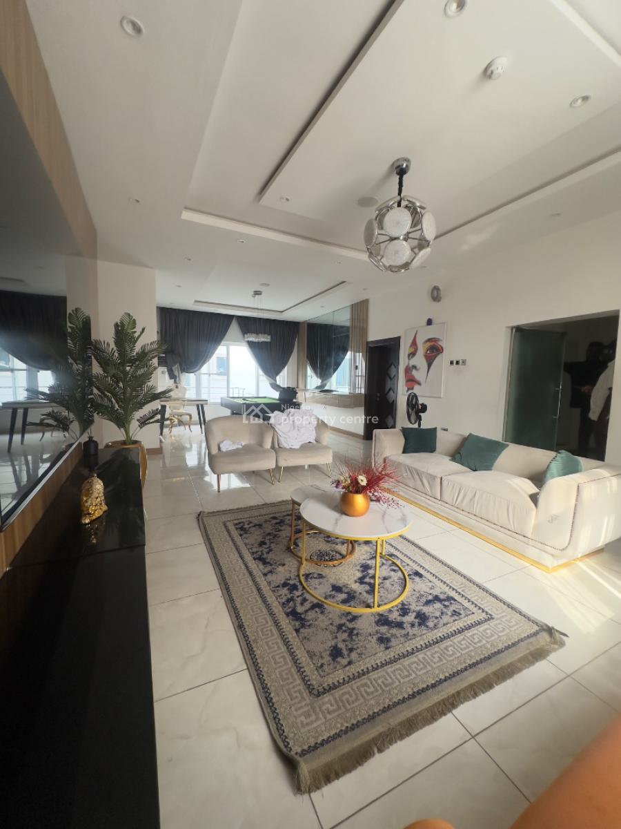 Extremely Spacious 3 Bedroom Apartment and a Bq, Lekki Right, Lekki Phase 1, Lekki, Lagos, Flat / Apartment for Rent