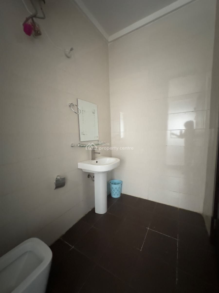 Extremely Spacious 3 Bedroom Apartment and a Bq, Lekki Right, Lekki Phase 1, Lekki, Lagos, Flat / Apartment for Rent