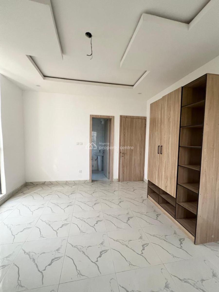 Exquisite 2 Bedroom Apartment, Ajah, Lagos, Flat / Apartment for Sale