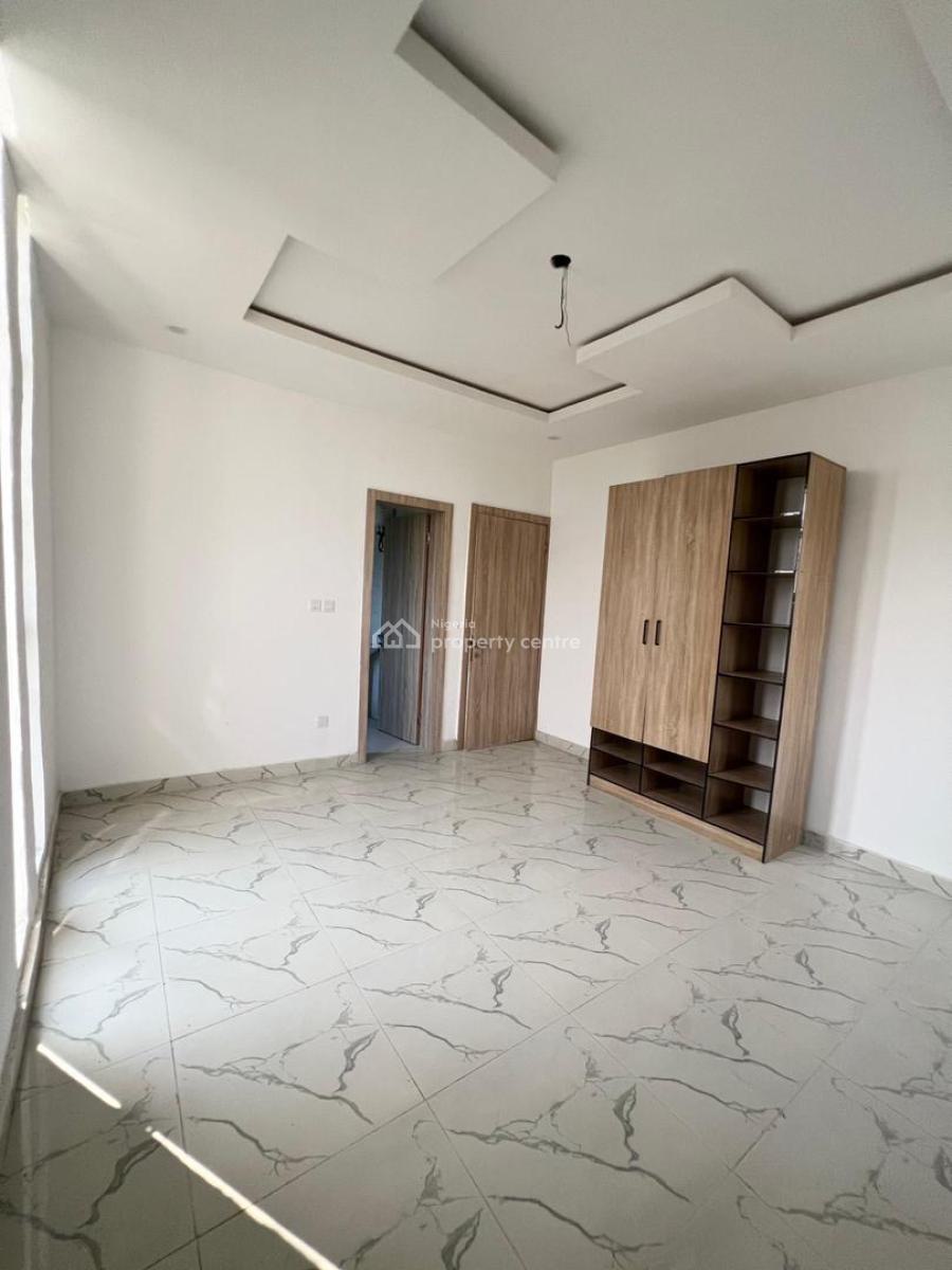 Exquisite 2 Bedroom Apartment, Ajah, Lagos, Flat / Apartment for Sale