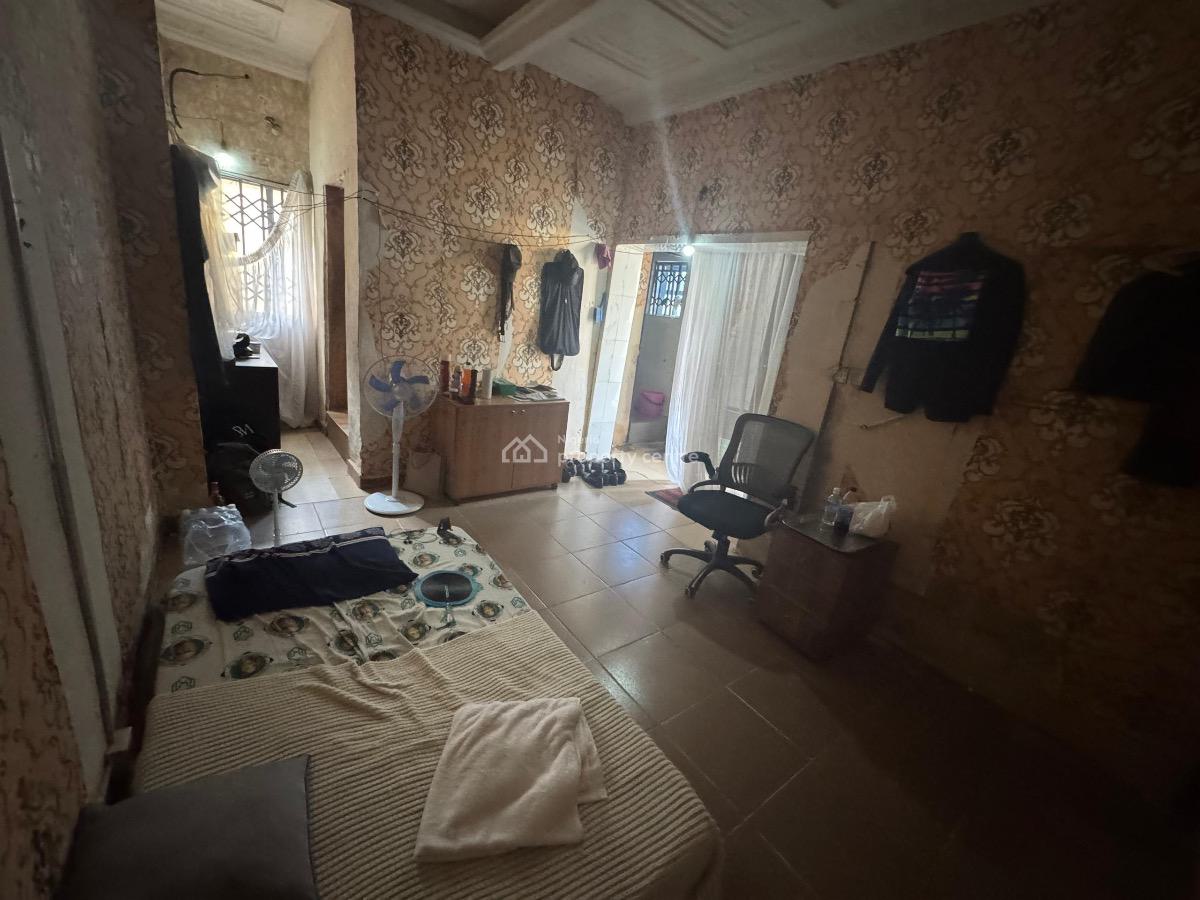 a Spacious Self Contain Room Downstair, Evercare Hospital Axis, Lekki Phase 1, Lekki, Lagos, Self Contain (single Rooms) for Rent