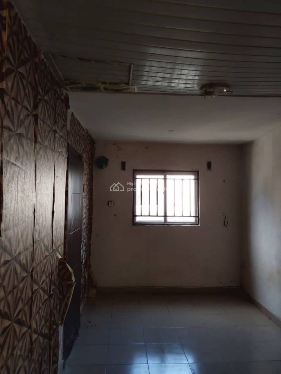 Buy and Renovate Spacious 4 Bedroom Semi Detached Duplex, Sangotedo, Ajah, Lagos, Semi-detached Duplex for Sale