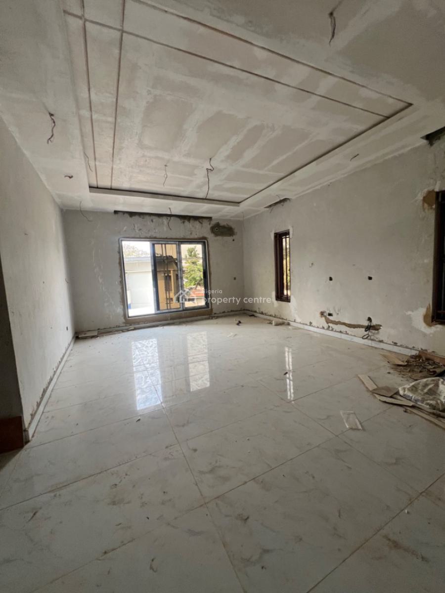 Exclusive 3 Bedroom Apartment, Ikeja Gra, Ikeja, Lagos, Flat / Apartment for Sale