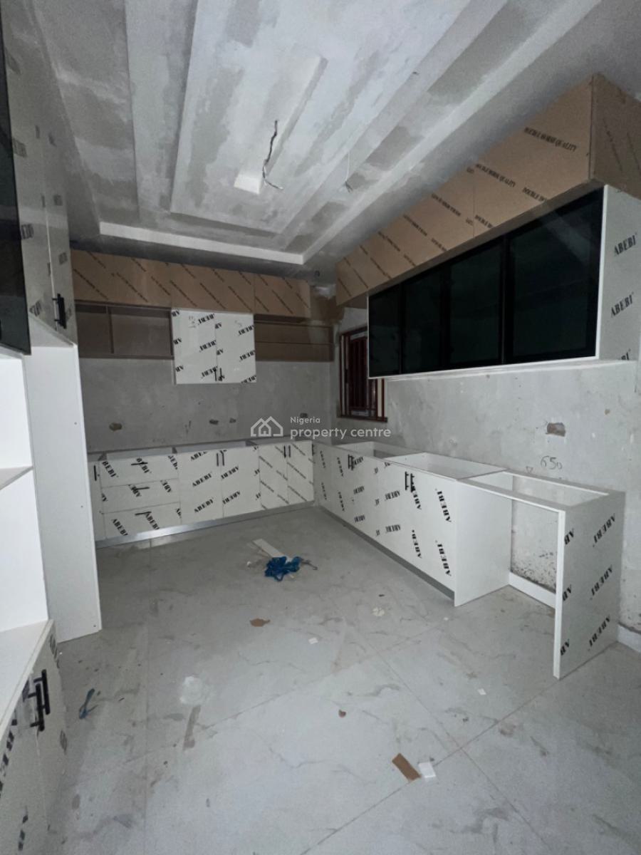 Exclusive 3 Bedroom Apartment, Ikeja Gra, Ikeja, Lagos, Flat / Apartment for Sale