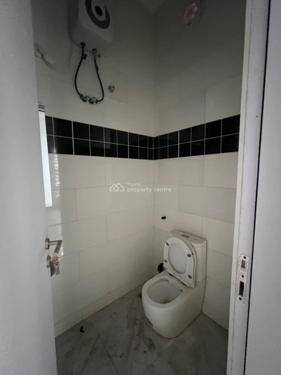 Exclusive 3 Bedroom Apartment, Ikeja Gra, Ikeja, Lagos, Flat / Apartment for Sale