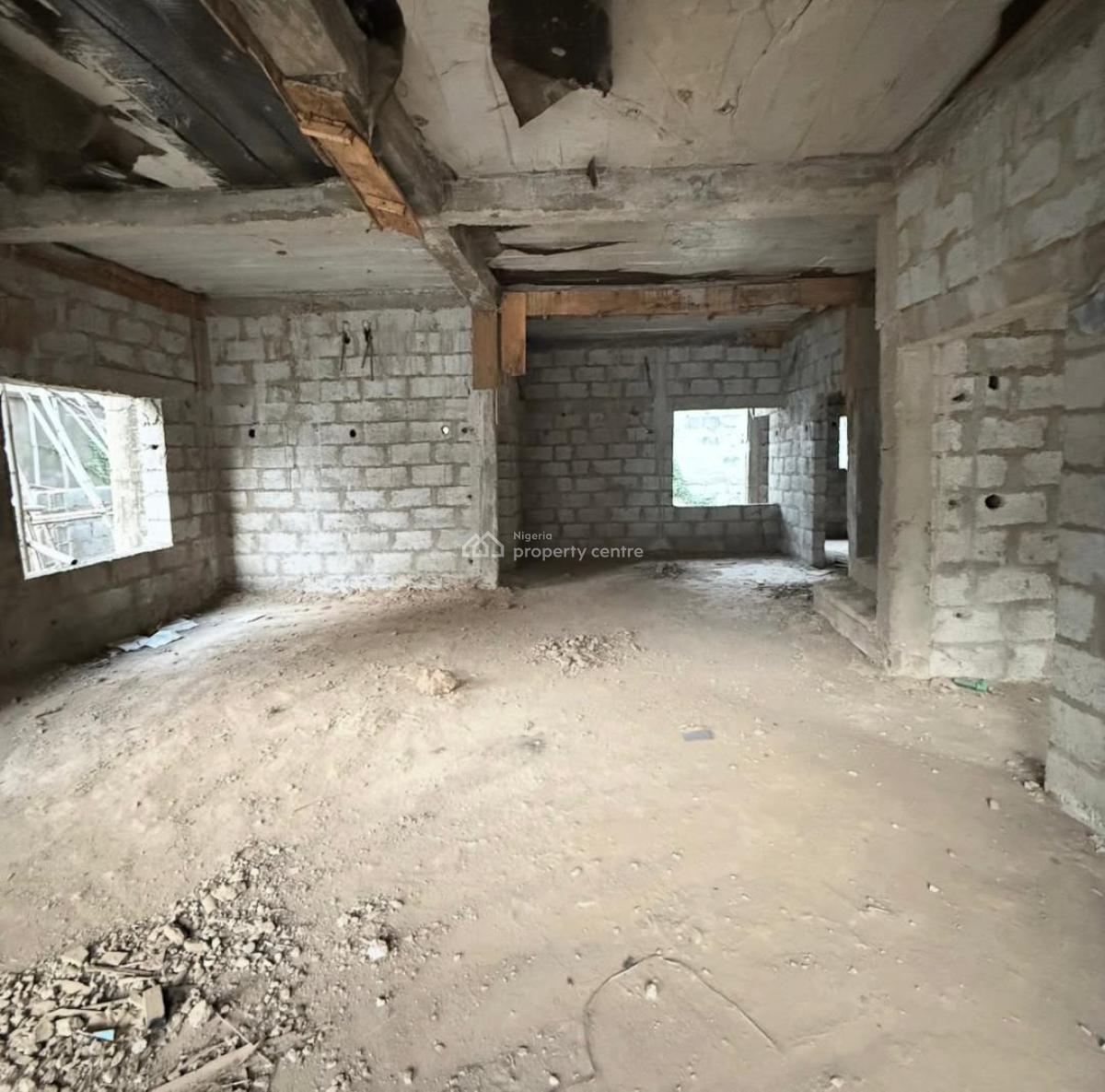 4-bedroom Detached Duplex Carcass, Airport Road, Lugbe District, Abuja, Detached Duplex for Sale