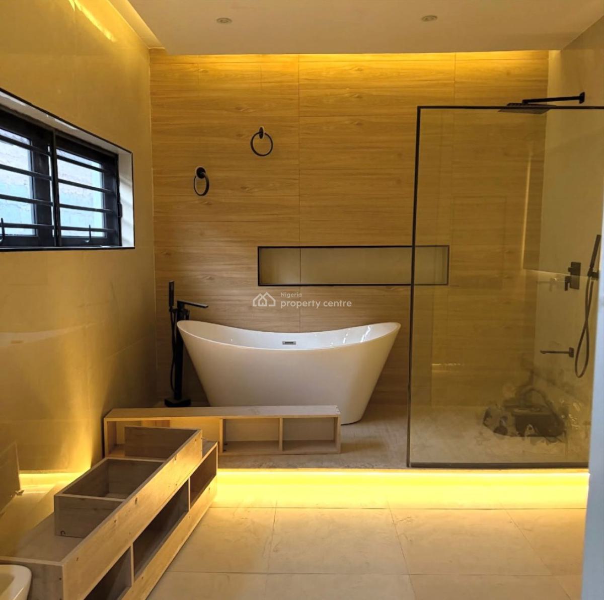 Luxury 6 Bedroom Detached Duplex, Guzape District, Abuja, Detached Duplex for Sale