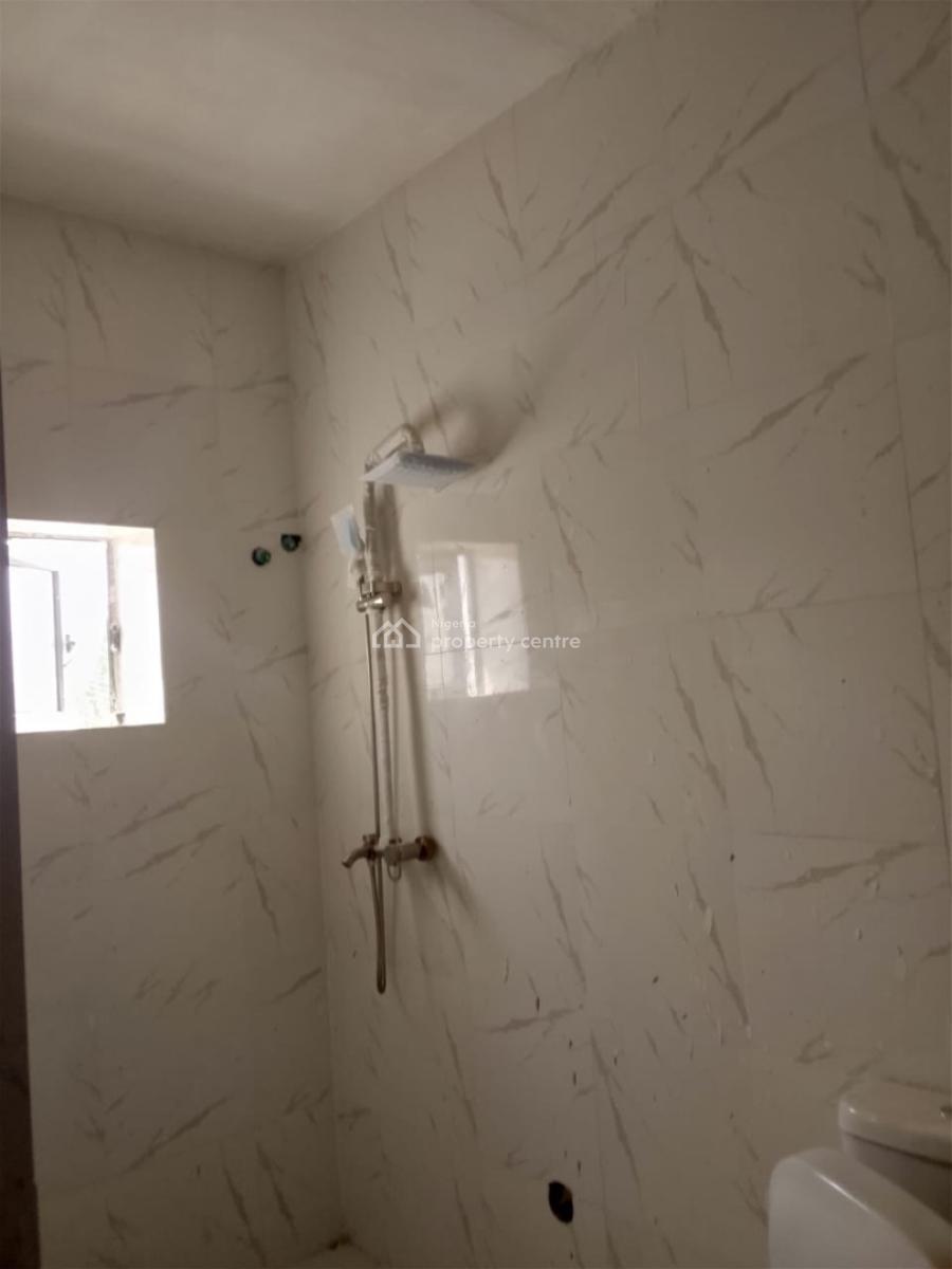 Beautiful Spacious 3 Bedroom Apartment, Aci, Lugbe District, Abuja, Flat / Apartment for Rent