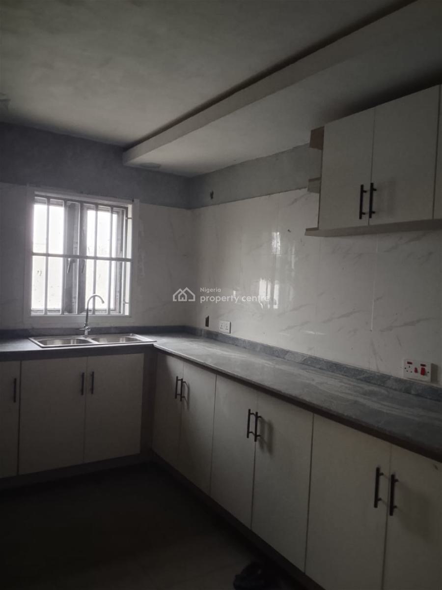 Beautiful Spacious 3 Bedroom Apartment, Aci, Lugbe District, Abuja, Flat / Apartment for Rent