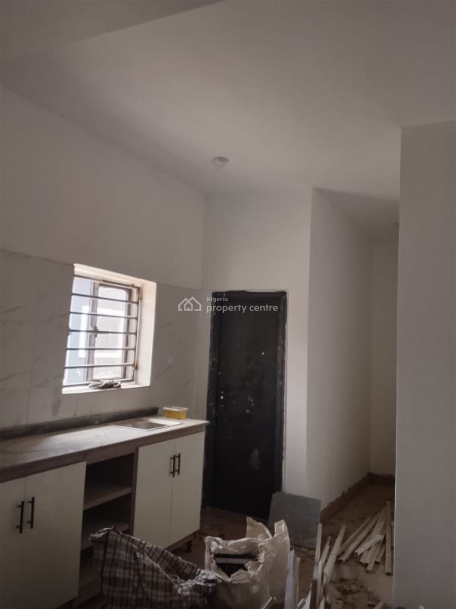 Beautiful Spacious 3 Bedroom Apartment, Aci, Lugbe District, Abuja, Flat / Apartment for Rent