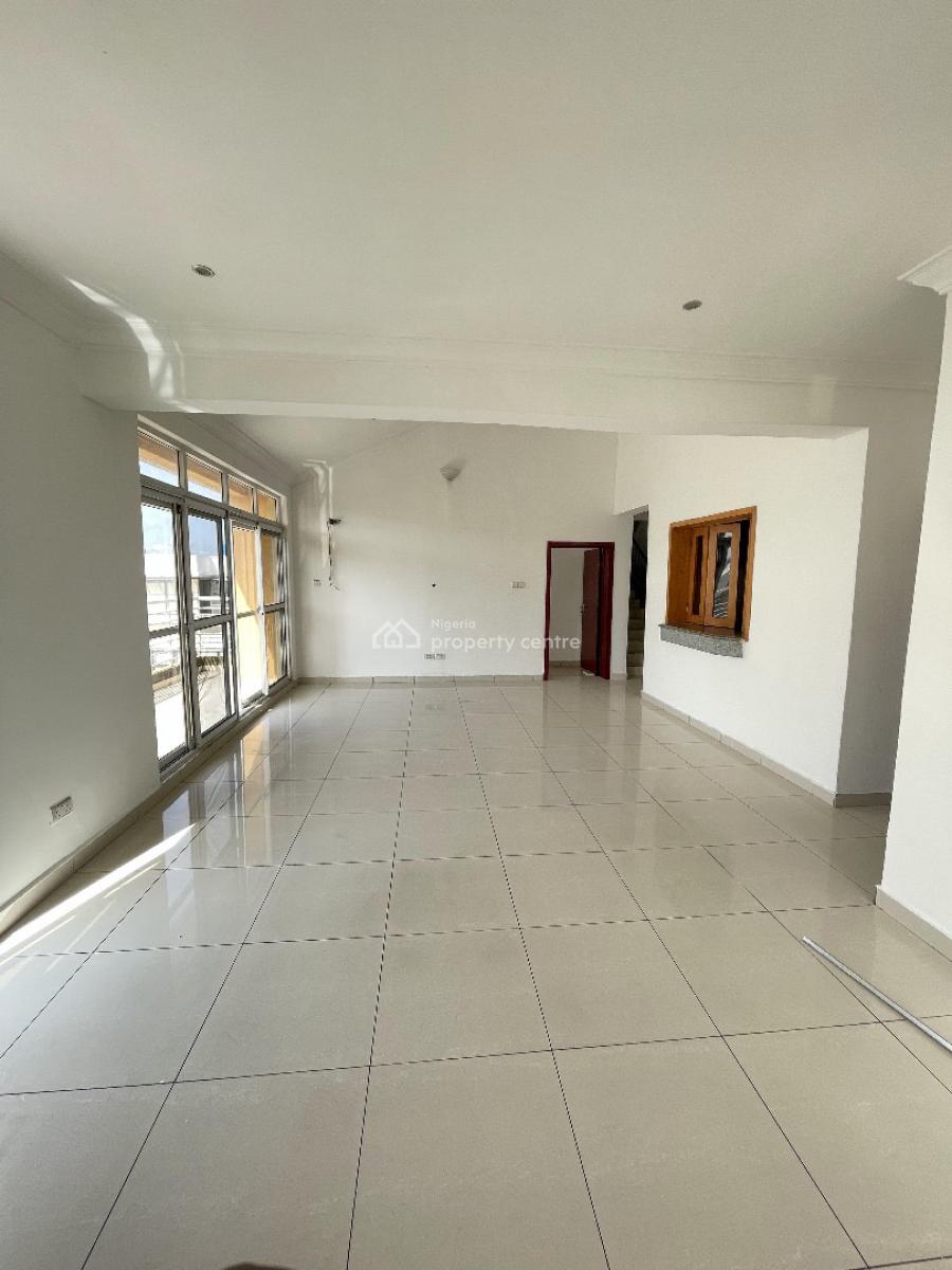 3 Bedroom Penthouse, Cromwell Court Estate, Chevron Drive, Osapa, Lekki, Lagos, Flat / Apartment for Sale