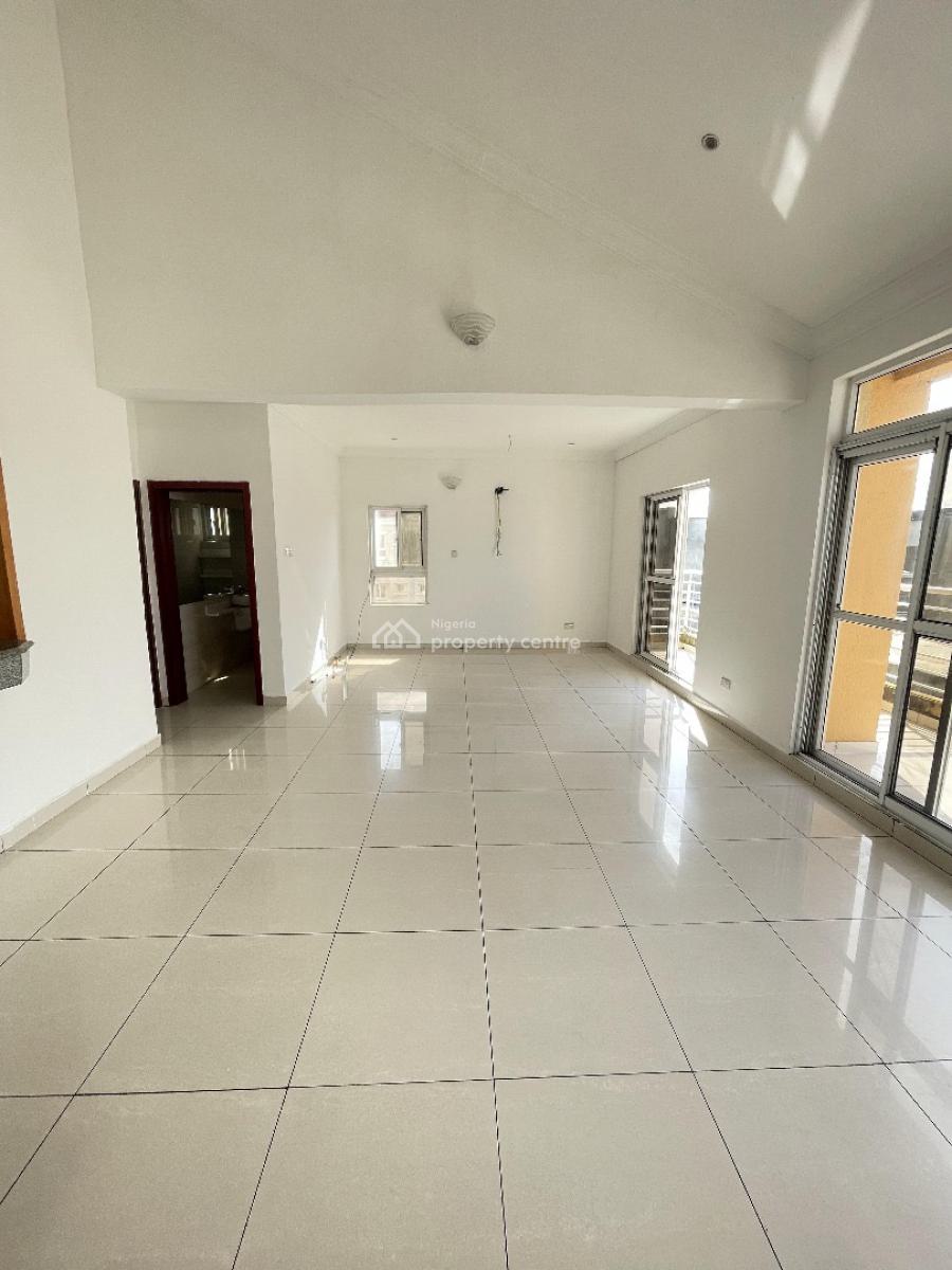 3 Bedroom Penthouse, Cromwell Court Estate, Chevron Drive, Osapa, Lekki, Lagos, Flat / Apartment for Sale