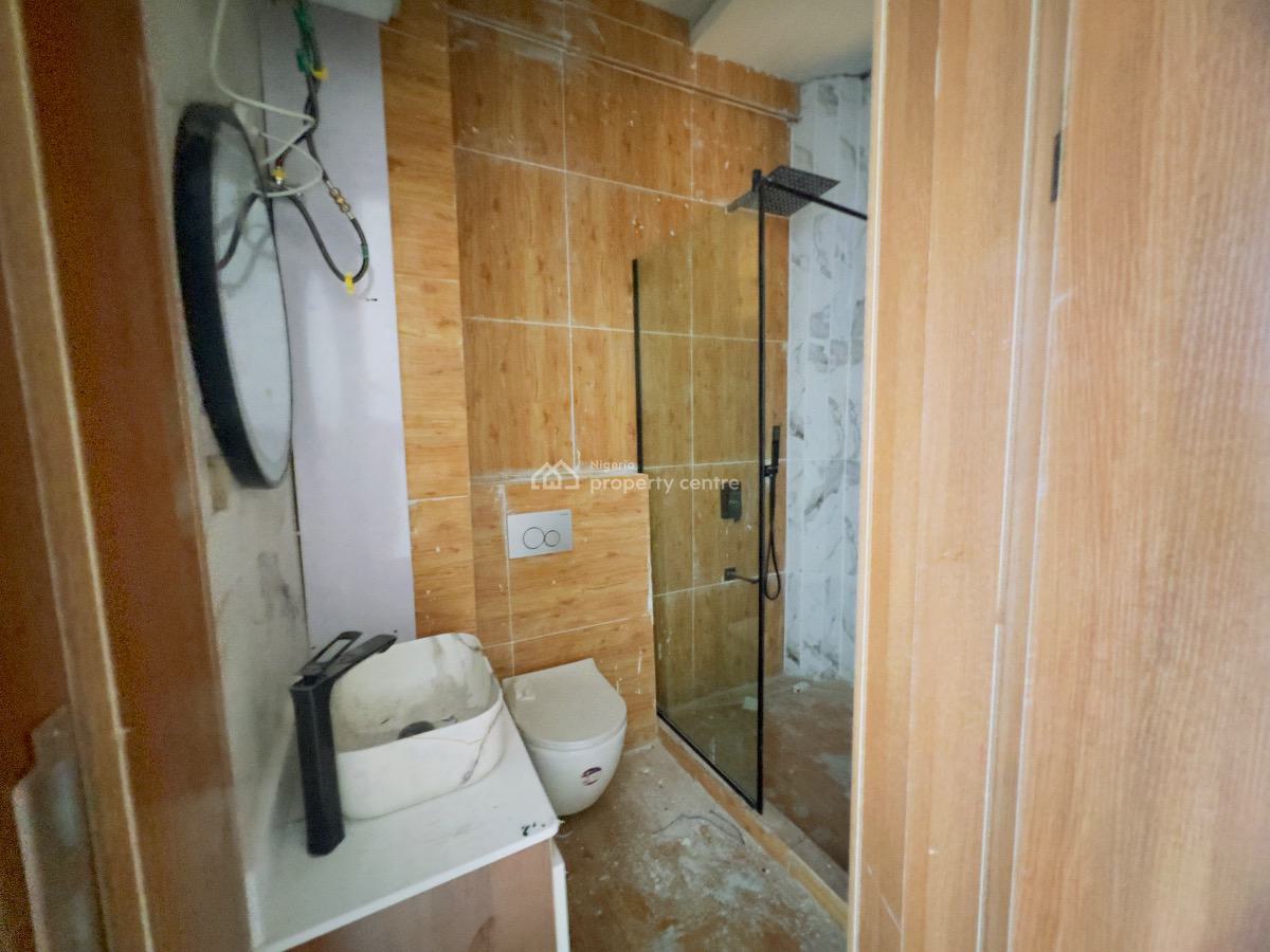 2bedroom Flat, Orchid Road, Lekki, Lagos, Flat / Apartment for Sale