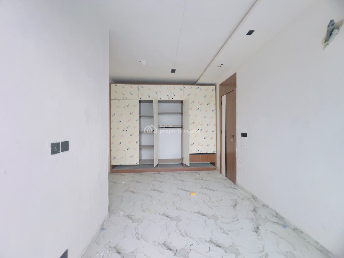 2bedroom Flat, Orchid Road, Lekki, Lagos, Flat / Apartment for Sale