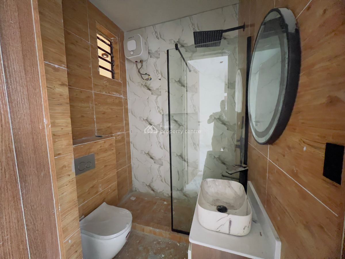 2bedroom Flat, Orchid Road, Lekki, Lagos, Flat / Apartment for Sale