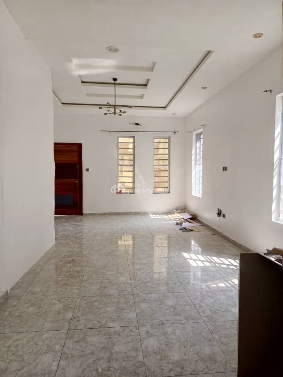 Spacious Studio Apartment with Excellent Features, Orchid Road, Lekki, Lagos, Self Contain (single Rooms) for Rent