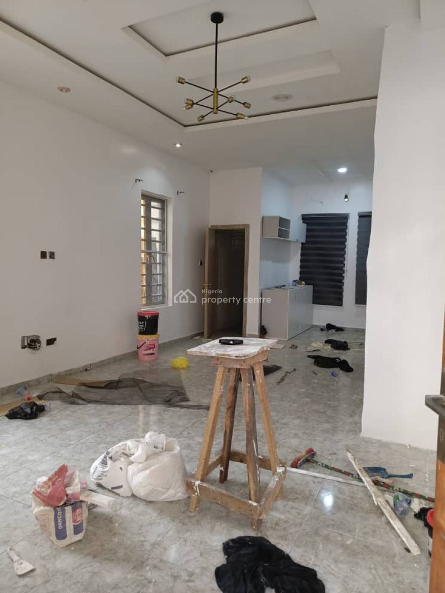 Spacious Studio Apartment with Excellent Features, Orchid Road, Lekki, Lagos, Self Contain (single Rooms) for Rent