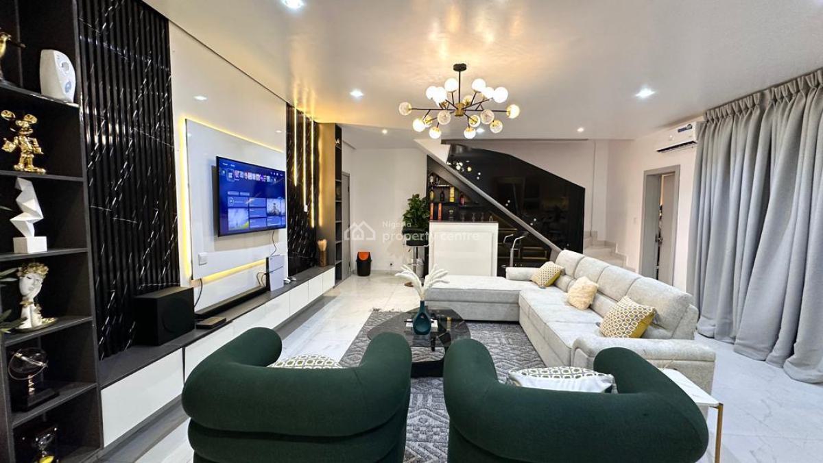 Newly Furnished 2 Bedroom Maisonette with Gym, Pool 24hrs Light Etc, Lekki Phase1, Lekki Phase 1, Lekki, Lagos, Terraced Duplex for Rent