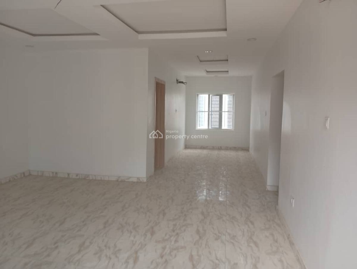 Newly Built and Well Finished 2 Bed Flat on The 2nd Floor, Off Muiz Banire Street, Lekki Phase 2, Lekki, Lagos, Flat / Apartment for Rent