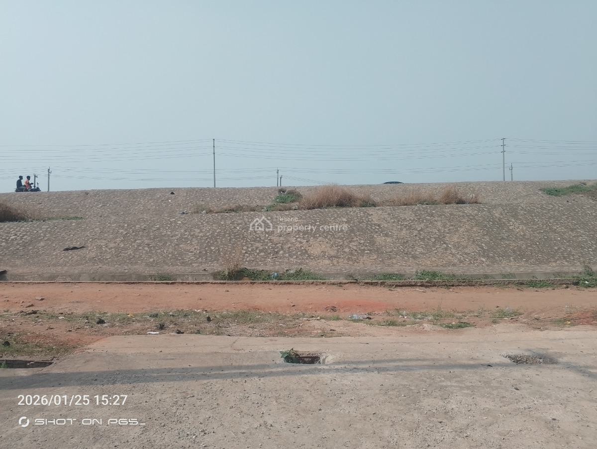 Prime Warehouse / Commercial Property, Redemption Camp ( Redeemed First Gate) Km 40, Lagos – Ibadan Expressway, Mowe Town, Ogun, Warehouse for Sale