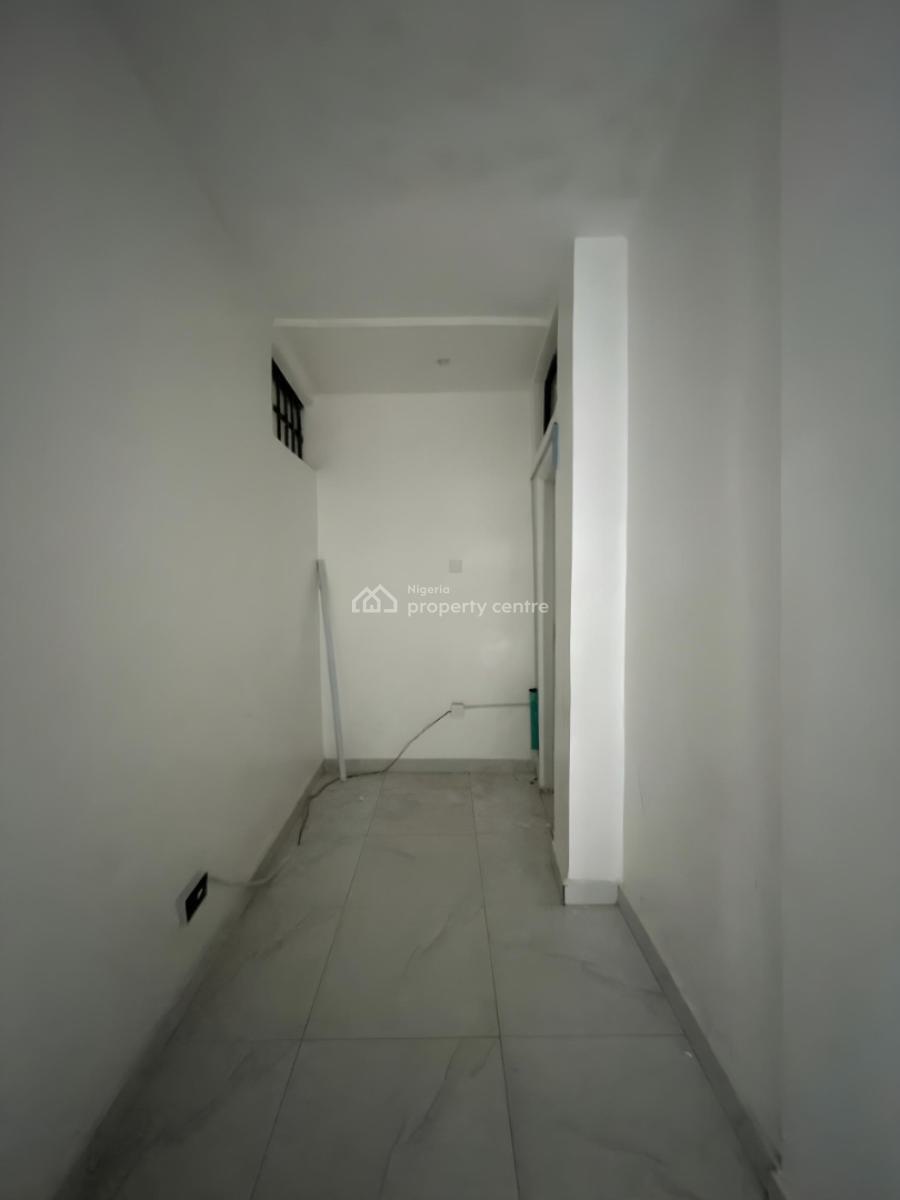 Luxurious 2 - Bedroom Apartment, Ologolo Lekki, Lagos, Ologolo, Lekki, Lagos, Flat / Apartment for Rent