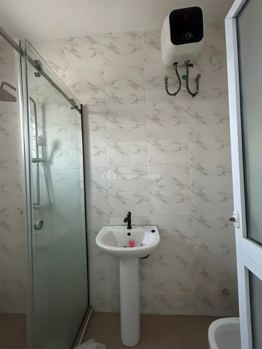 Luxurious 2 - Bedroom Apartment, Ologolo Lekki, Lagos, Ologolo, Lekki, Lagos, Flat / Apartment for Rent