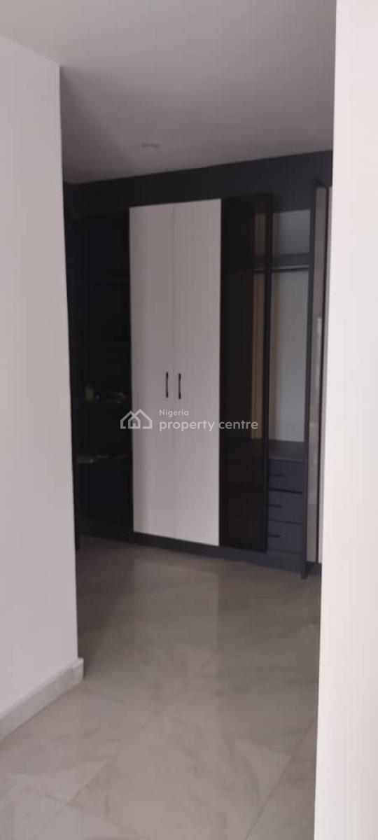 Well Finished 4 Bedroom Duplex + Bq, Gwarinpa, Abuja, Terraced Duplex for Rent