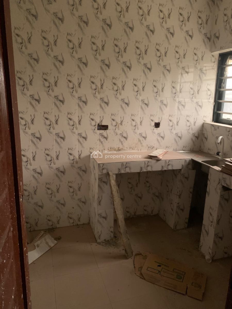 Luxury Newly Built 2 Bedroom Flat, Gra Phase 1, Magodo, Lagos, Flat / Apartment for Rent