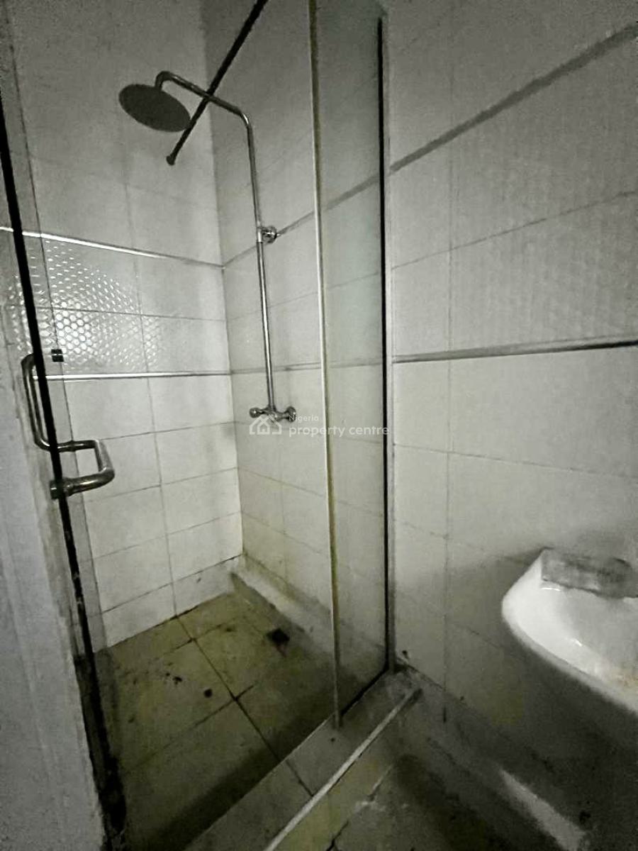 Luxury and Elegant with Open Plan Kitchen, Ikota, Lekki, Lagos, Mini Flat (room and Parlour) for Rent