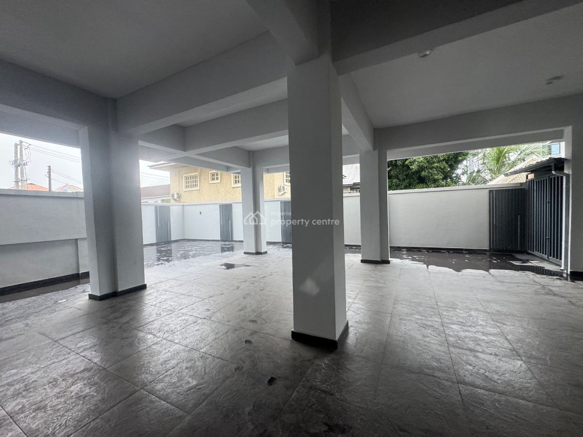Well Built & Luxury 3bedroom Apartment, Lekki Phase 1, Lekki, Lagos, Flat / Apartment for Sale