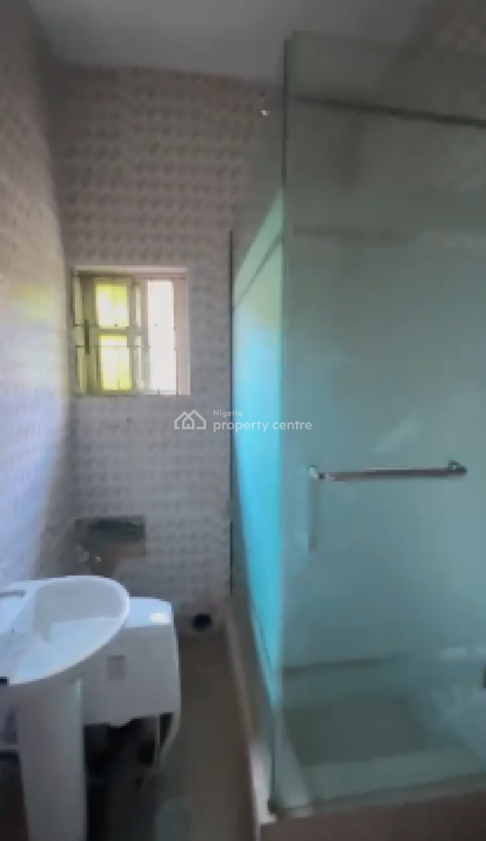 a Brand New 2bedrooms Flat, Thomas Estate, Lekki Phase 2, Lekki, Lagos, Flat / Apartment for Rent