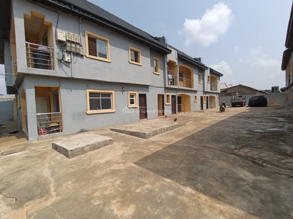 Clean 2 Bedroom Flat Prepaid Meter Big Compound Fence Gate Water, Ado-odo/ota, Ogun, Flat / Apartment for Rent