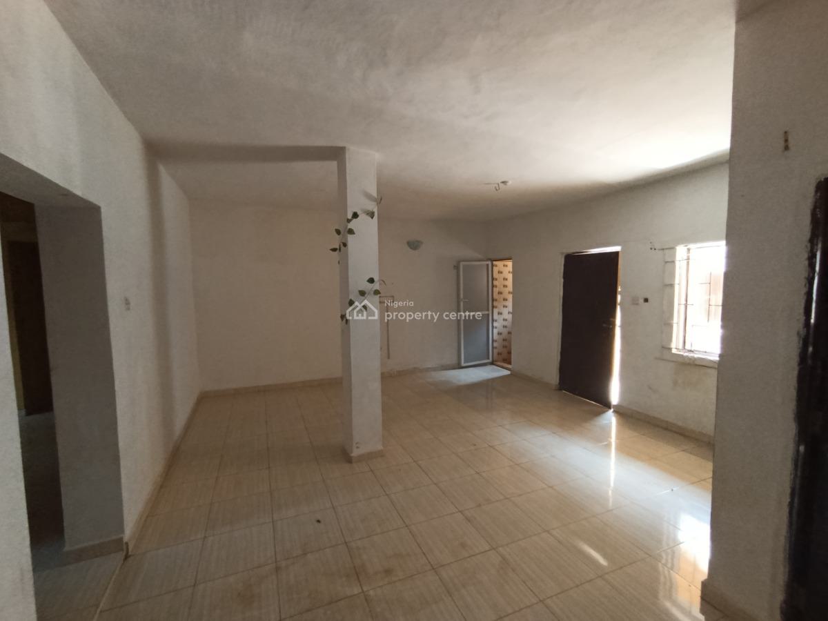 Clean 2 Bedroom Flat Prepaid Meter Big Compound Fence Gate Water, Ado-odo/ota, Ogun, Flat / Apartment for Rent