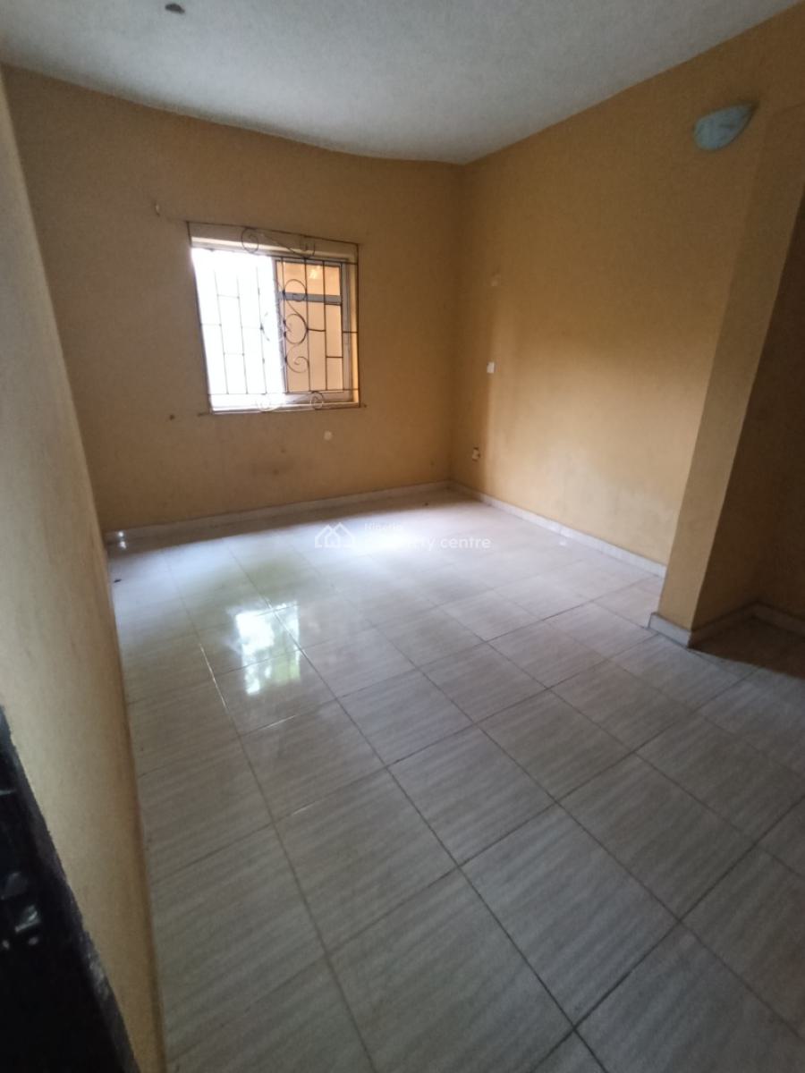Clean 2 Bedroom Flat Prepaid Meter Big Compound Fence Gate Water, Ado-odo/ota, Ogun, Flat / Apartment for Rent